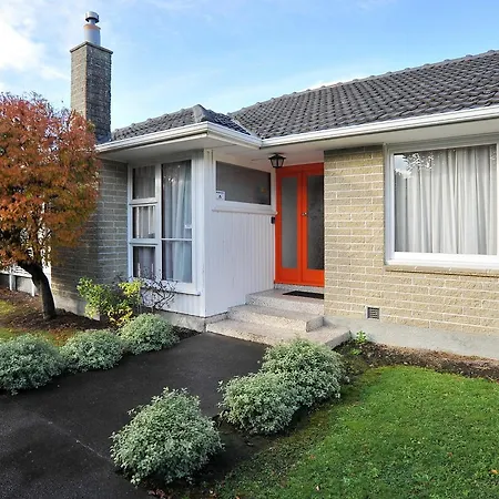 Woodbury Villa - Christchurch Holiday Homes